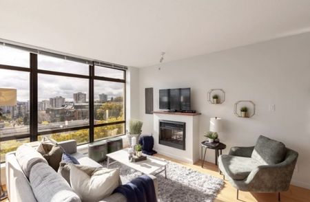 $2,000 / 1br – 630ft2 – Welcome to this charming 1-bedroom 1 bath unit at “The Point” (QH23) - Photo 2