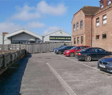 Pravonix House, Pelican Lane, Newbury, Berkshire, RG14 - Photo 2