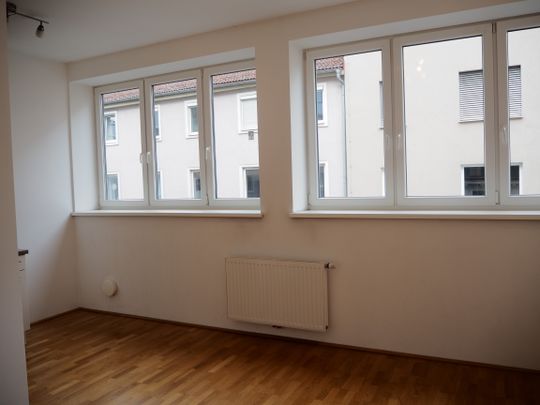 Kleinere 2-Zimmer-Wohnung in idealer Lage - Bürgerstraße 8 - Top 7 - Photo 1