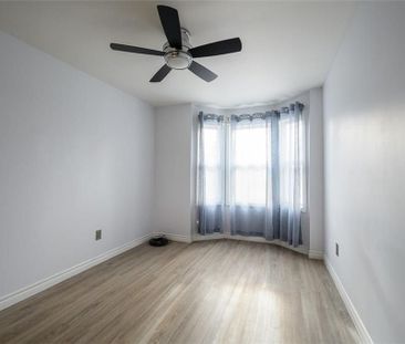 For Lease - 103 Macaulay Street Unit# Upper Floor, Hamilton, Ontario - Photo 2