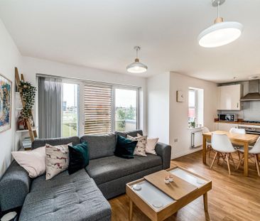 Pondecroft, Aylesbury - Photo 3