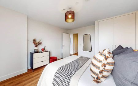 Lofting House, SL6 1ER, Maidenhead - Photo 2
