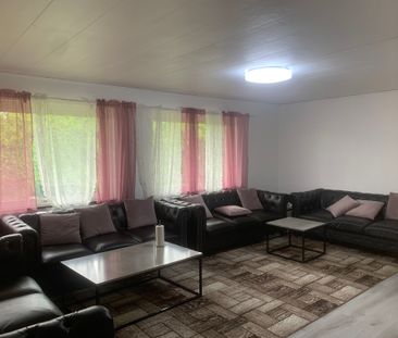 Körsbärsvägen, Hässleholm - Photo 1