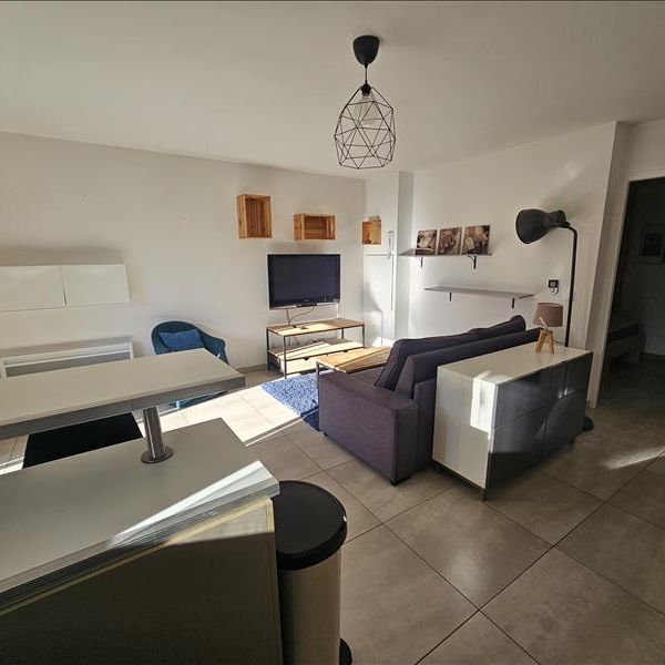 2 pièces - Meublé - 39,32 m² - RDC - Colocation non autorisée - Photo 1