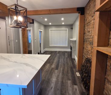 For Lease - 16 Cedar Avenue Unit# 1, Hamilton, Ontario - Photo 5