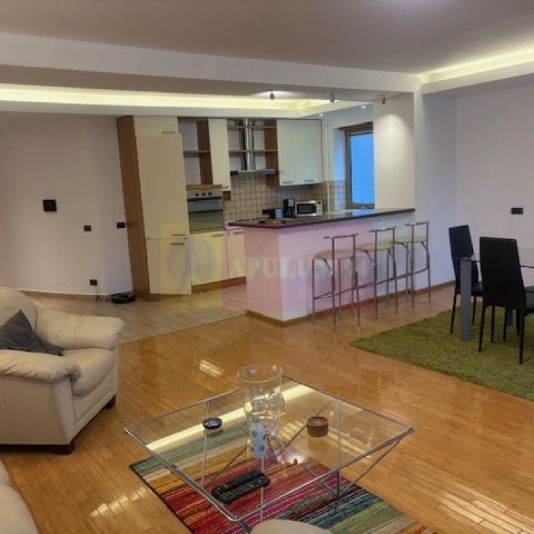 Apartament Bd Aviatorilor- Piata Charles De Gaulle. - Fotografie 1