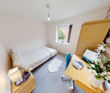 4 bedroom townhouse to rent - Photo 3