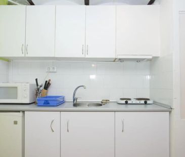 Estudio de alquiler en Sant Pere, Sta. Caterina i la Ribera - Photo 4