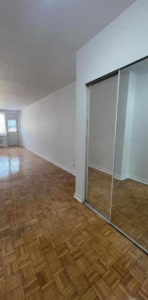 1 CH - 1 SDB - Montréal - $1,350 /mo - Photo 1