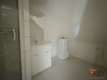 Location Appartement 3 pièces 37m² - Photo 4