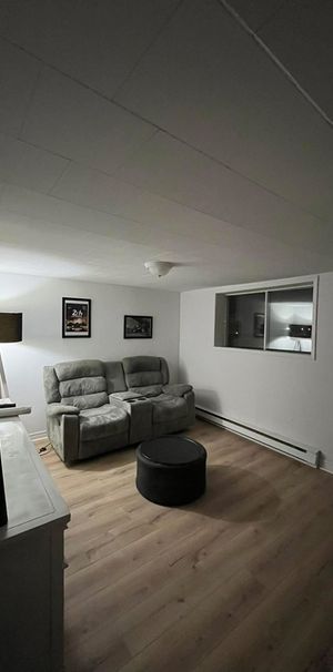 4 1/2 à Louer à Lachute Haut D’un Duplex - Photo 1