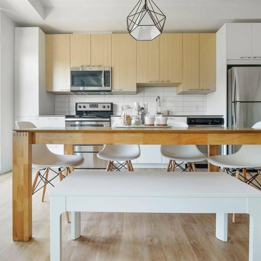 1 Bedroom + Den - 1155 Mackay Street, Montréal - Photo 2