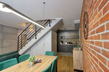 Mieszkanie 2-poziomowe na Starym Mieście - Photo 3