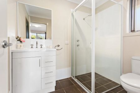 An Easy Living Home for the Modern Family - Photo 5