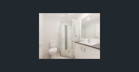 BEAUTIFULLY PRESENTED 3 BEDROOM DUPLEX - Photo 5