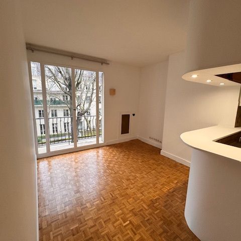 Location Appartement 2 pièces 35m² NEUILLY SUR SEINE 92200 - Photo 1