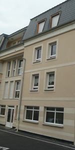 Location Appartement 1 pièce 34m² BEAUVAIS 60000 - Photo 3