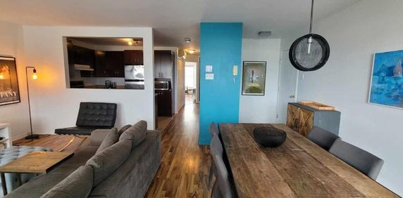✨ Condo 4½ à Saint-Hubert | 2 stationnements | Climatisation | Balcon | Disponible 1er septembre ✨ - Photo 2