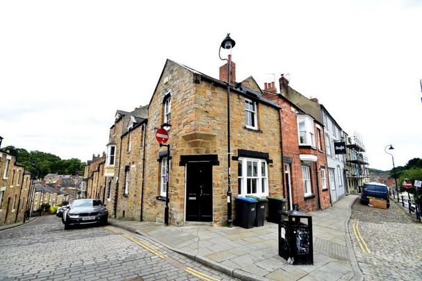 5 bedroom house to rent - Photo 1
