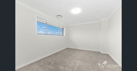 Double Storey 5-Bedroom House In Cobbity For Rent - Photo 5