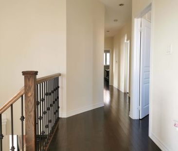 For Lease - 16 William Bartlett Drive, Markham, Ontario - Photo 6