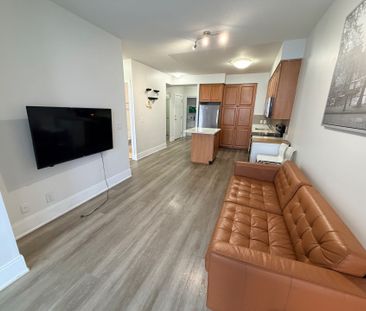 For Lease - 330 Burnhamthorpe Road Unit# 1701, Mississauga, Ontario - Photo 2