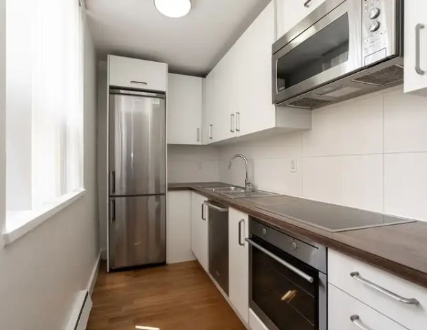 188 Jameson Avenue | 188 Jameson Avenue, Toronto - Photo 1