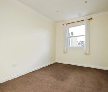 Ocean are proud to present this spacious one bedroom first floor fl... - Photo 4