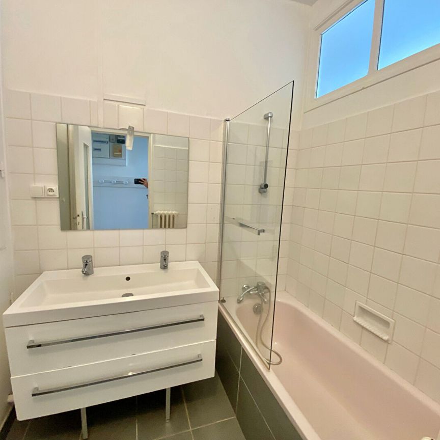 A Louer - Nantes Cathedrale - Appartement Bourgeois 6 Pièces De 204.02 M² - Photo 1