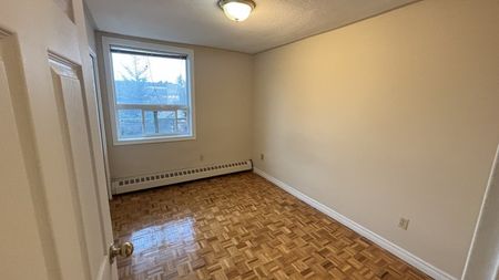 125 Wellington Street, Barrie - Photo 5