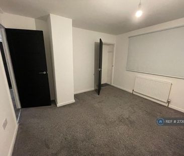 4 bedroom terraced house to rent - Photo 4