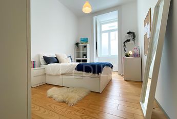 Apartamento T3+1 em Lisboa