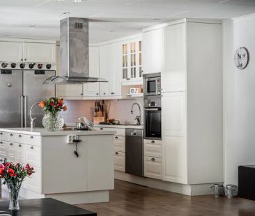 Blomsterkungsvägen, Hässelby - Photo 6