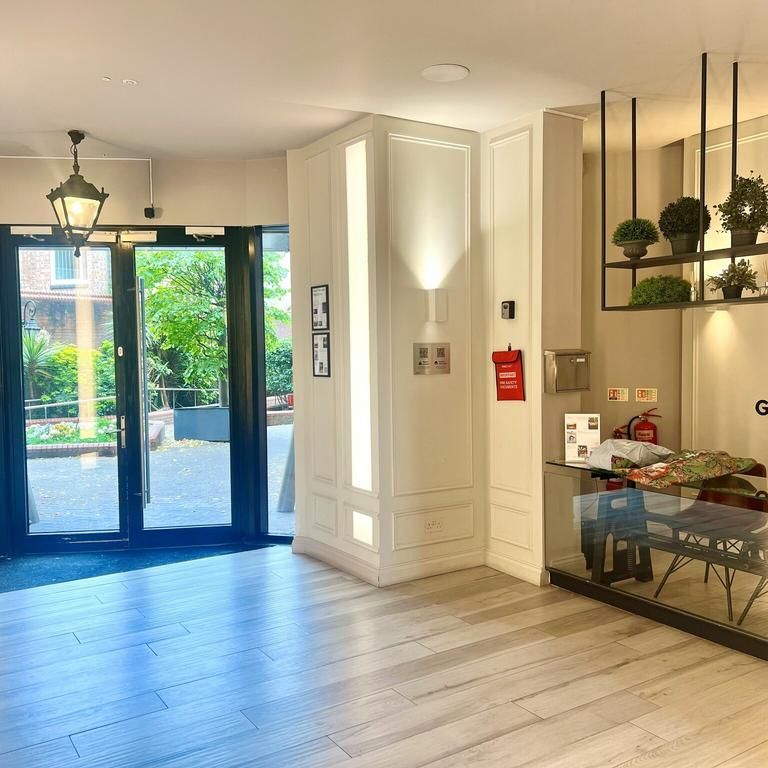 Studio to rent - Photo 1