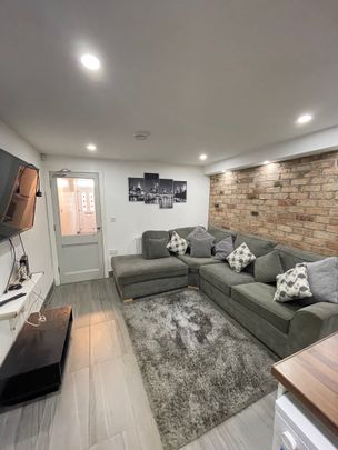 Marlborough Road Room 2 - Photo 1