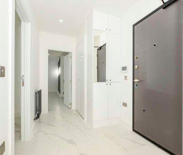 High Street North, Dunstable, Bedfordshire, LU6 - Photo 6