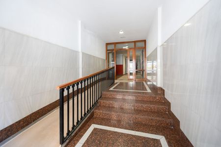 Calle de Arriaza - Photo 3