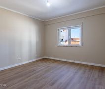 Apartment 2 bedrooms Refurbished near the center Ericeira Mafra for... - Photo 5