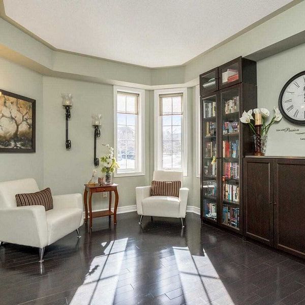 For Lease - 10 FORSYTH Crescent, Halton Hills, Ontario - Photo 1