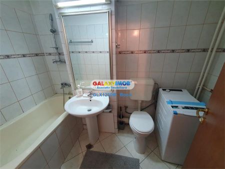 GARSONIERA DECOMANDATA - DECEBAL - Fotografie 5