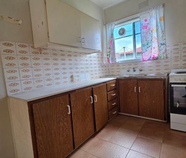 2 Bedroom Unit! - Photo 4