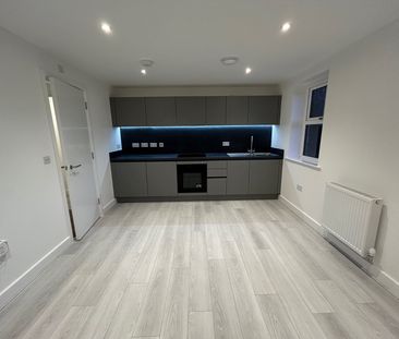 2 bedroom house to rent - Photo 3