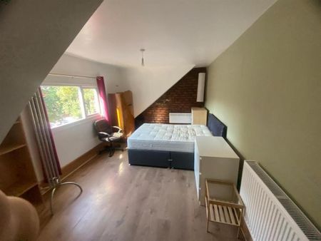 5 bedroom house to rent - Photo 3