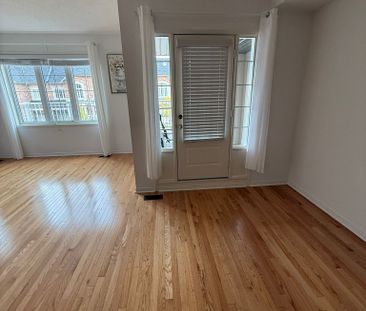 For Lease - 71 Ness Drive, Richmond Hill, Ontario - Photo 6