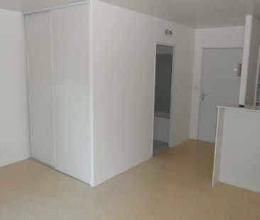 Studio Poitiers – Mégalithe – 25.77 m2 - Photo 3