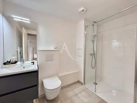 Location Appartement 2 pièces 40m² - Photo 5