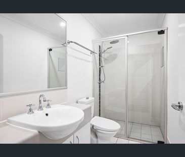 Space, Comfort & Convenience! - Photo 6