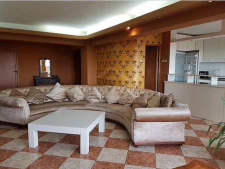 DE INCHIRIAT APARTAMENT 3 CAMERE LUX, ULTRACENTRAL - Fotografie 3