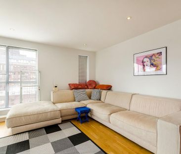 2 bedroom flat to rent - Photo 1