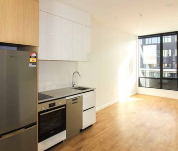 Central City living at it's best - Photo 3